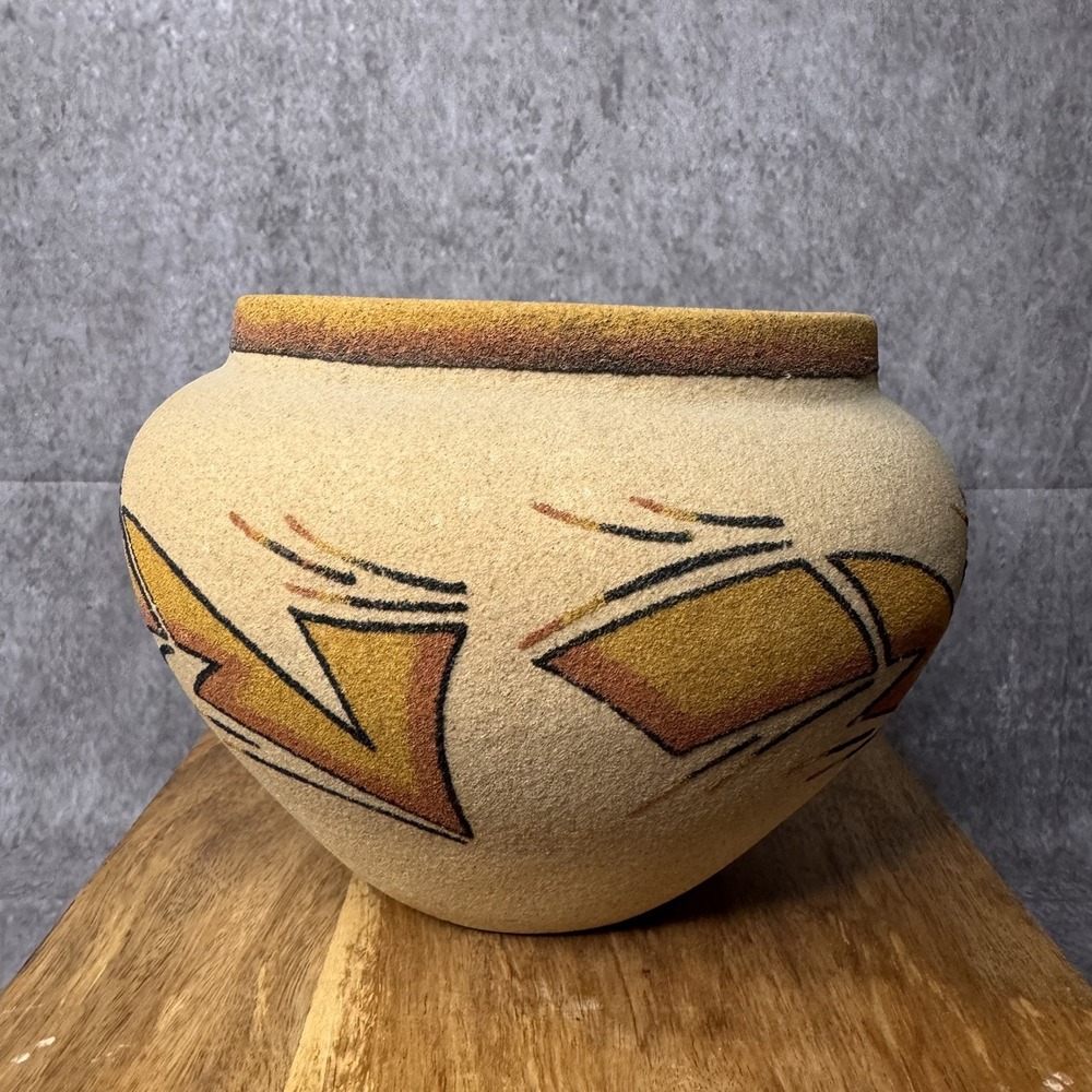 Vintage Rancho Feliz Signed Original Navajo Sand Art Pottery Vase New Mexico